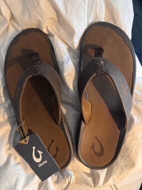 OluKai Brown Tan Men's Ohana Flip Flops